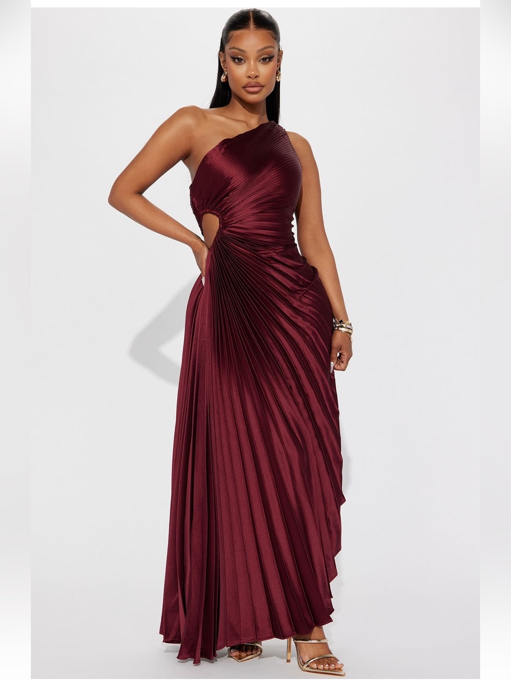 Fashion Nova One-Shoulder Cutout Pleated Maxi Dress - Burgundy